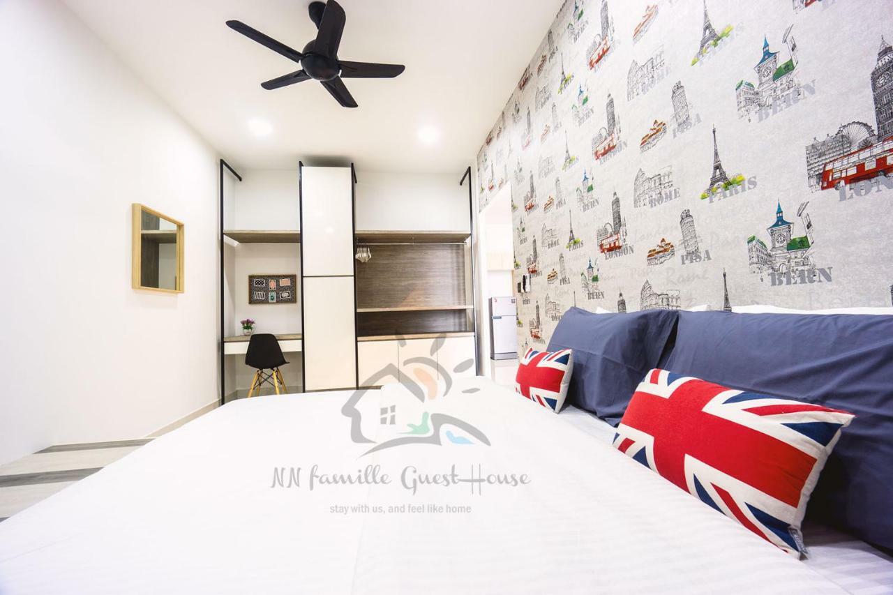 Nn Famille Guest House Pasir Gudang Exterior foto